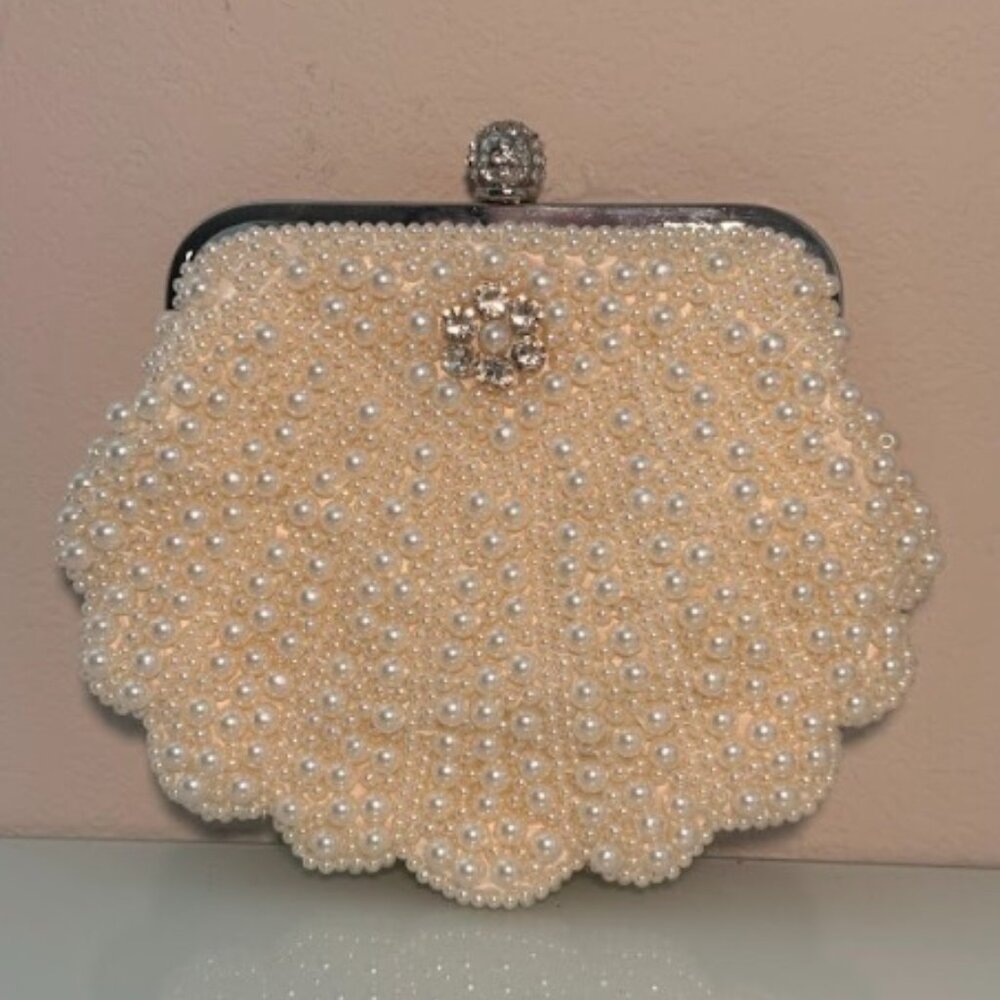 Vintage Pearl Shell Clutch – Bridal & Wedding Evening Bag